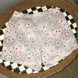 LC pull on women's short